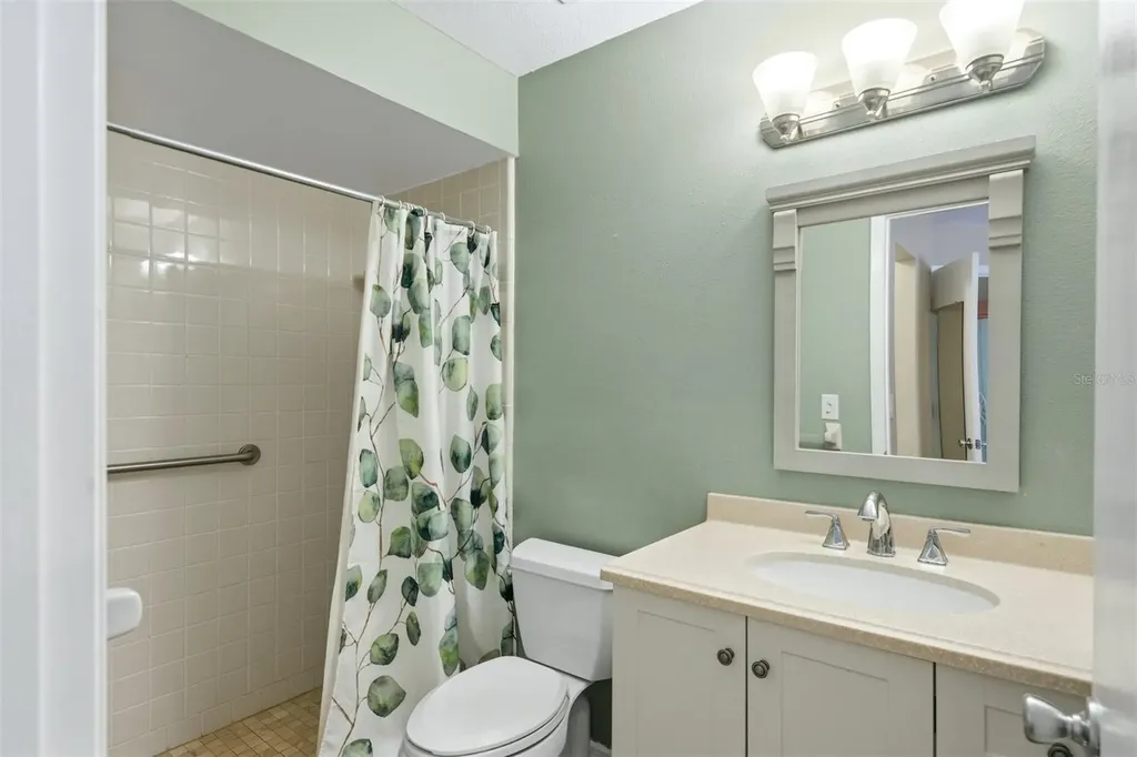 3804 41st Avenue W Bradenton FL 34205