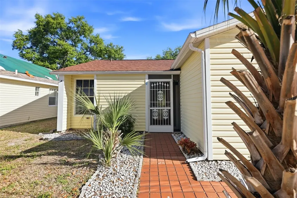 3804 41st Avenue W Bradenton FL 34205