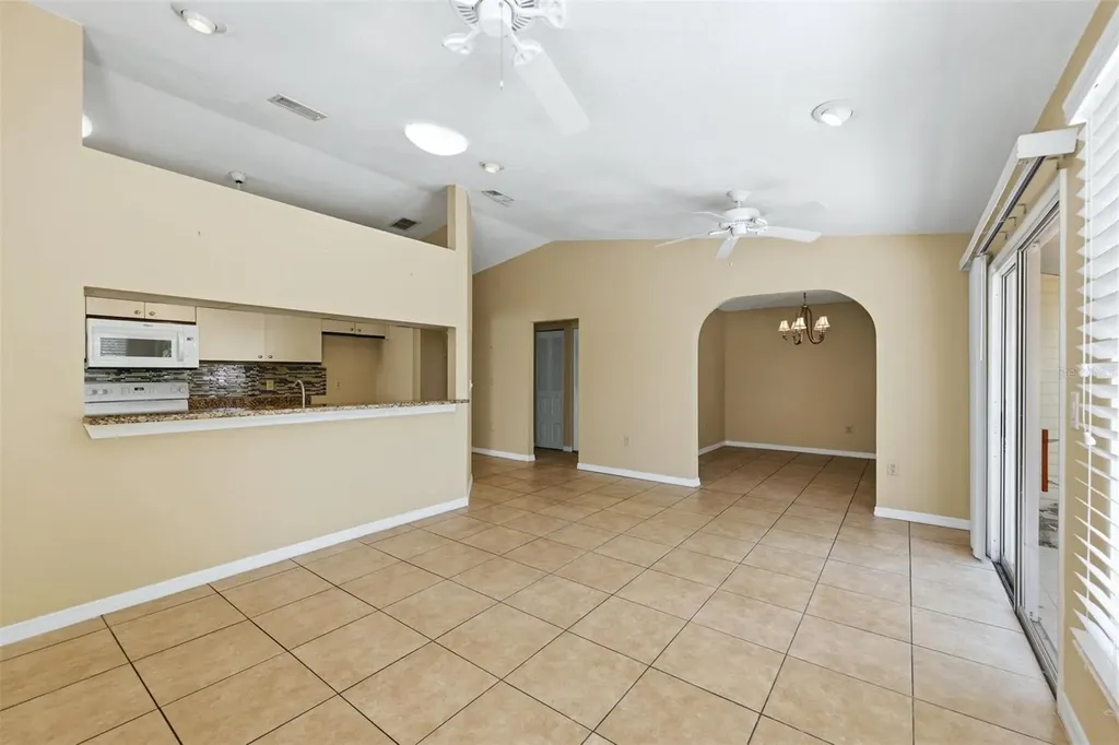 3804 41st Avenue W Bradenton FL 34205