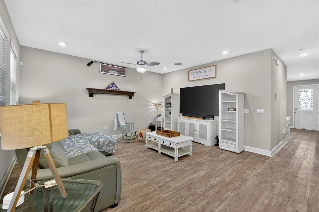 231 Messina Place Howey In The Hills FL 34737
