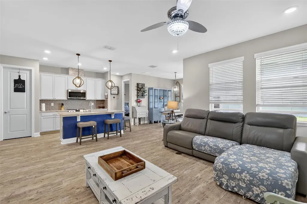231 Messina Place Howey In The Hills FL 34737