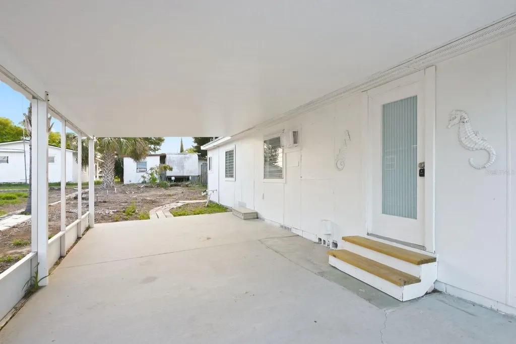 2110 Orange Drive Holiday FL 34691