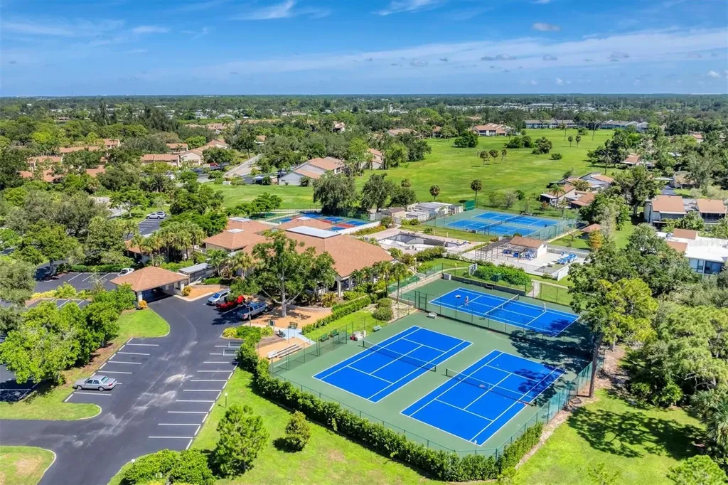 667 Bird Bay Circle Venice FL 34285