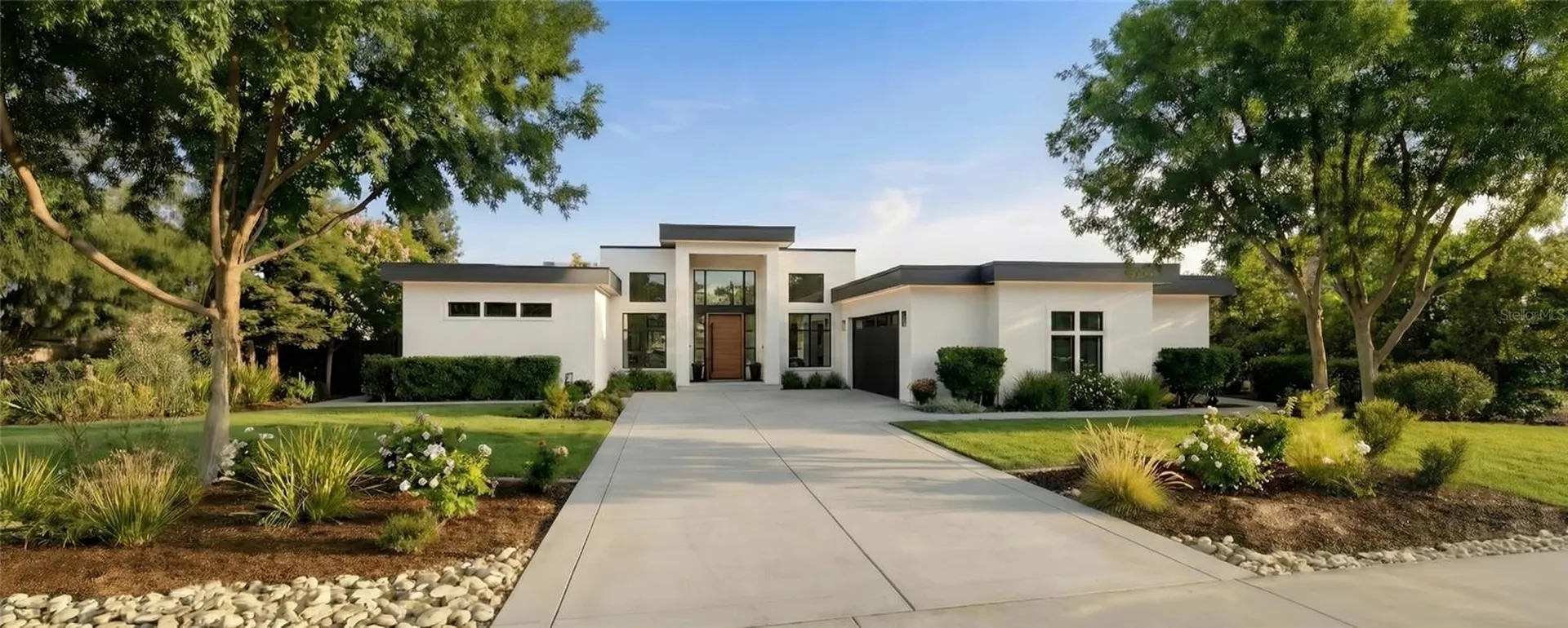 161 Tranquil Mirror Lake Court Clermont FL 34711
