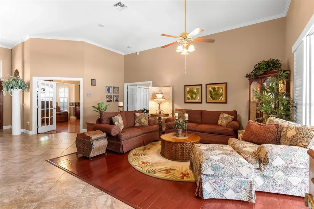 926 Hawk Landing Fruitland Park FL 34731
