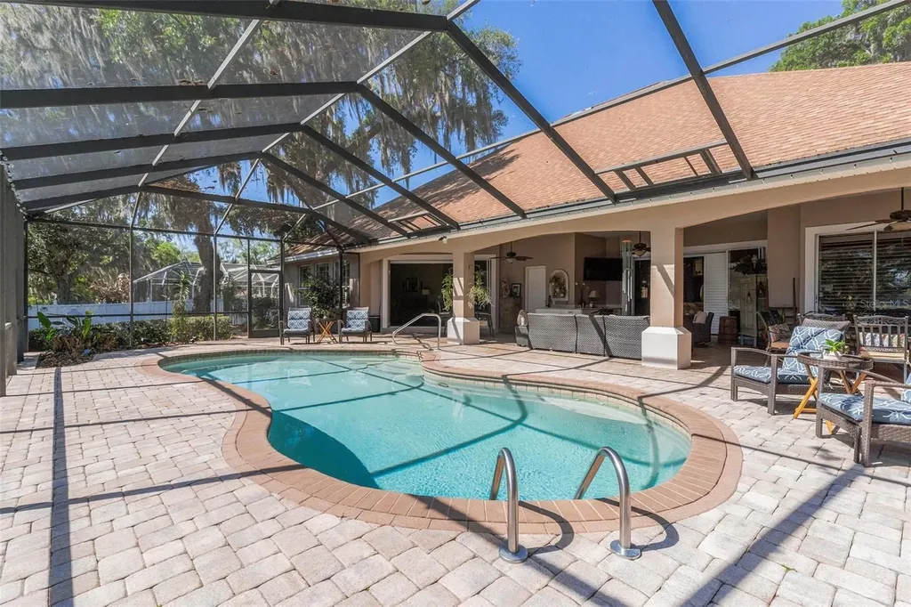 926 Hawk Landing Fruitland Park FL 34731