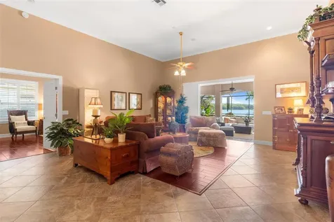 926 Hawk Landing Fruitland Park FL 34731