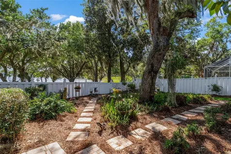926 Hawk Landing Fruitland Park FL 34731