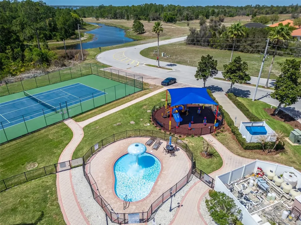 1426 Pacific Road Kissimmee FL 34759