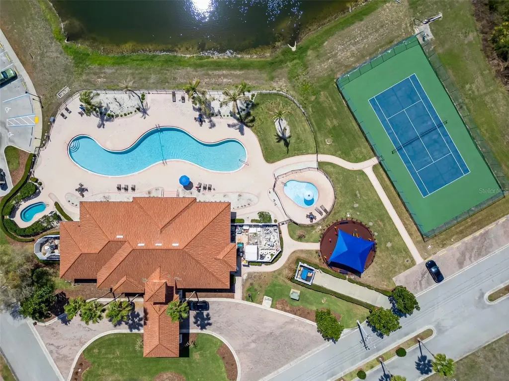 1426 Pacific Road Kissimmee FL 34759