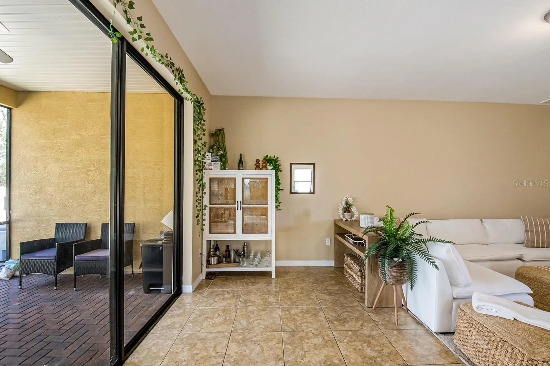 1426 Pacific Road Kissimmee FL 34759