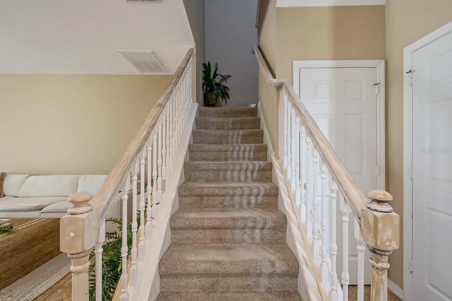 1426 Pacific Road Kissimmee FL 34759