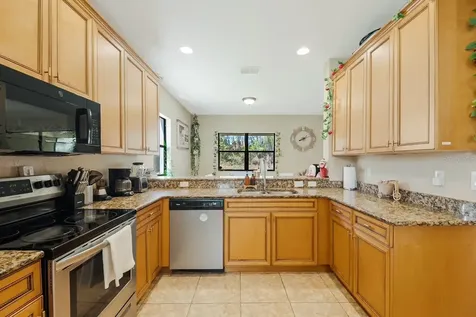 1426 Pacific Road Kissimmee FL 34759