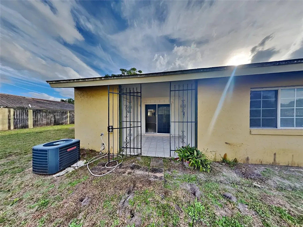 1921 Truman Road Orlando FL 32807