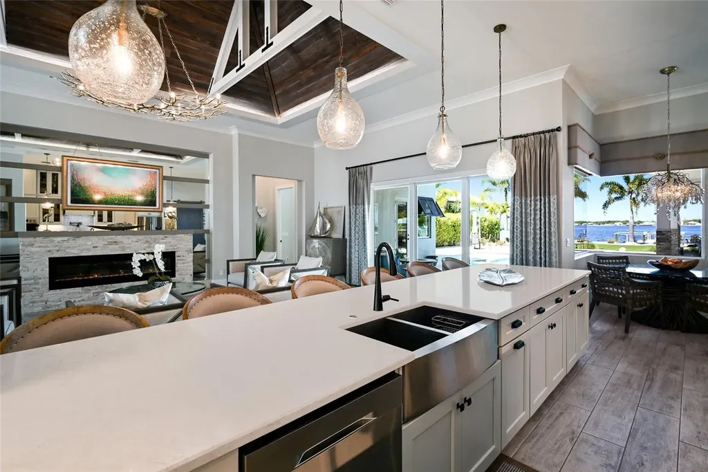 664 Regatta Way Bradenton FL 34208