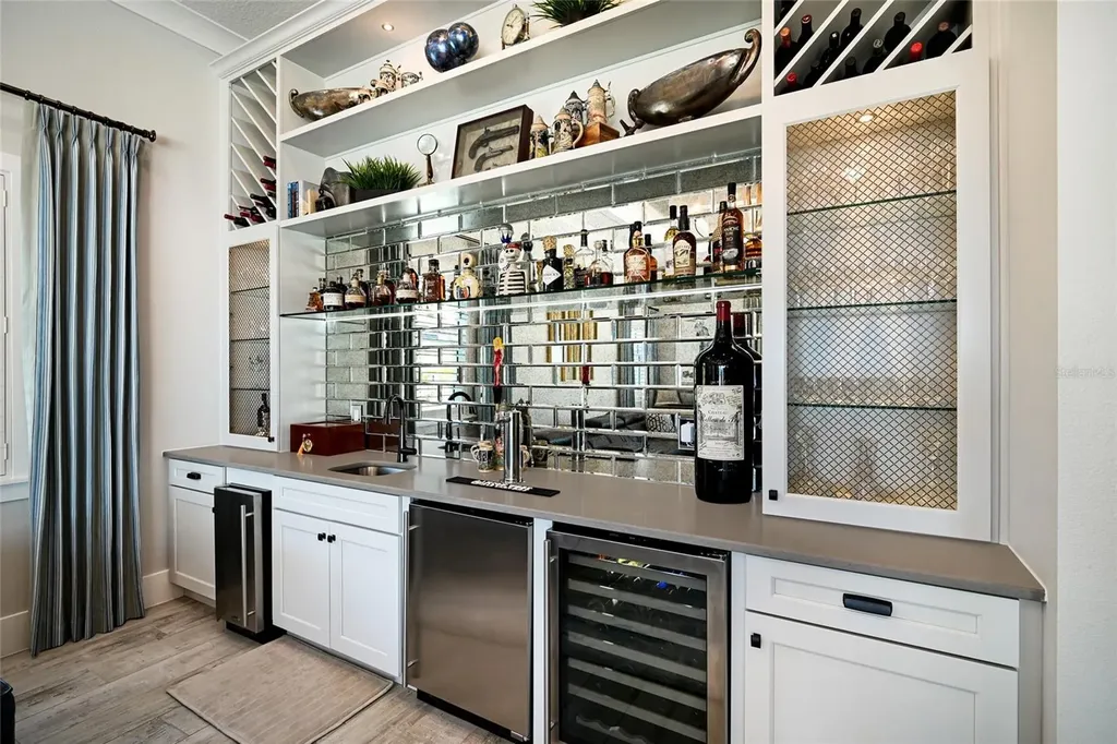 664 Regatta Way Bradenton FL 34208