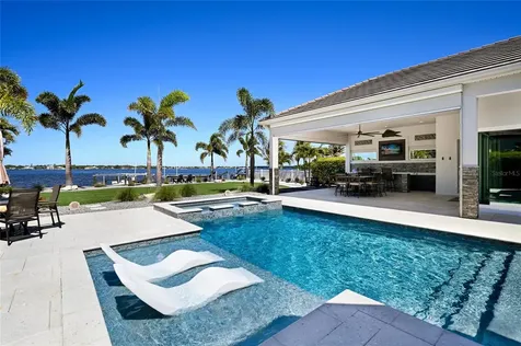 664 Regatta Way Bradenton FL 34208