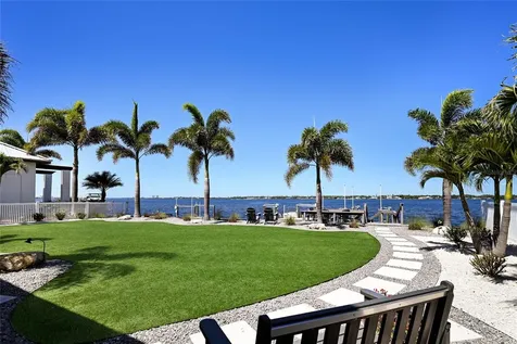 664 Regatta Way Bradenton FL 34208