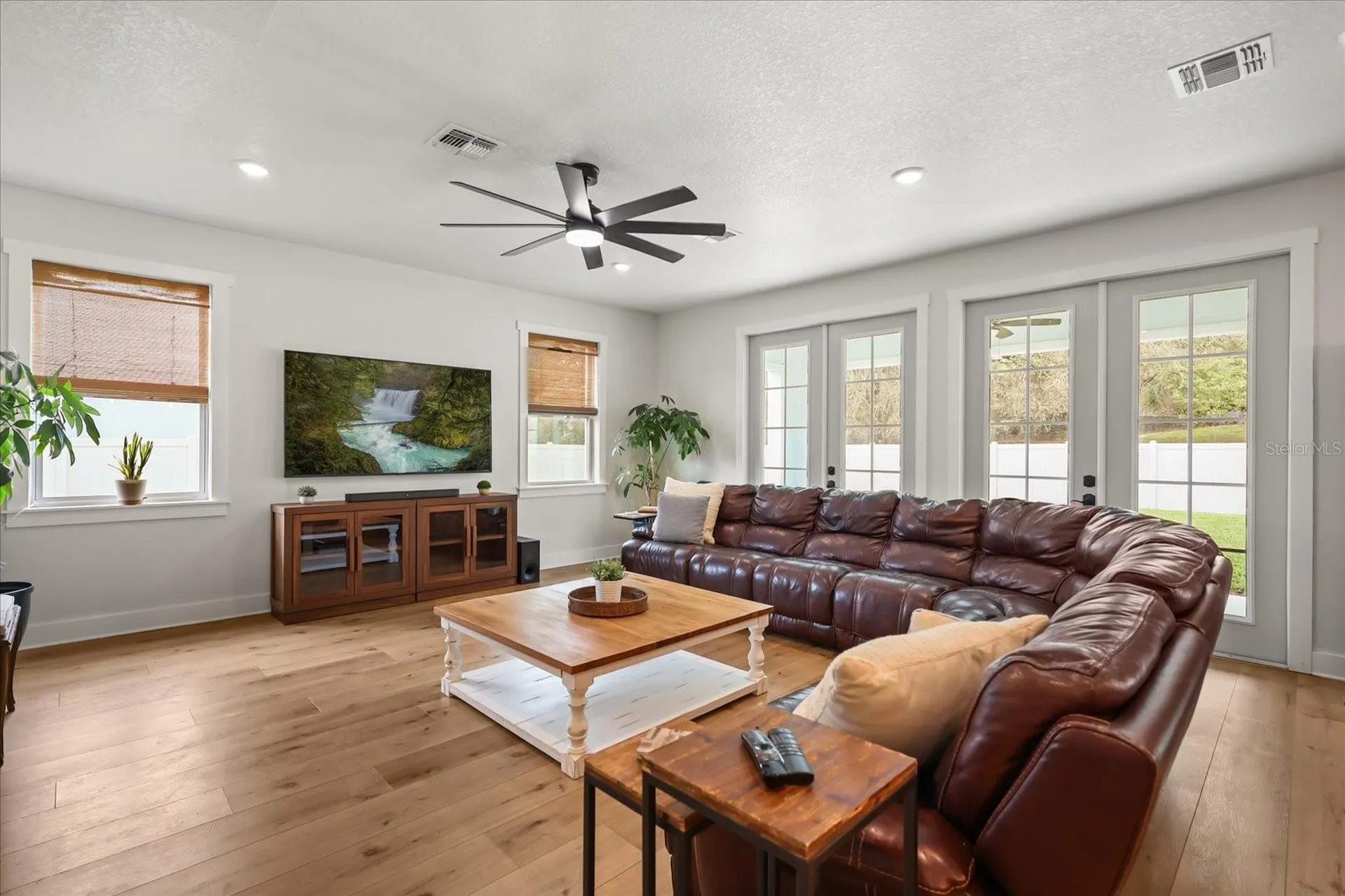 21709 Hidden Creek Lane Mount Dora FL 32757