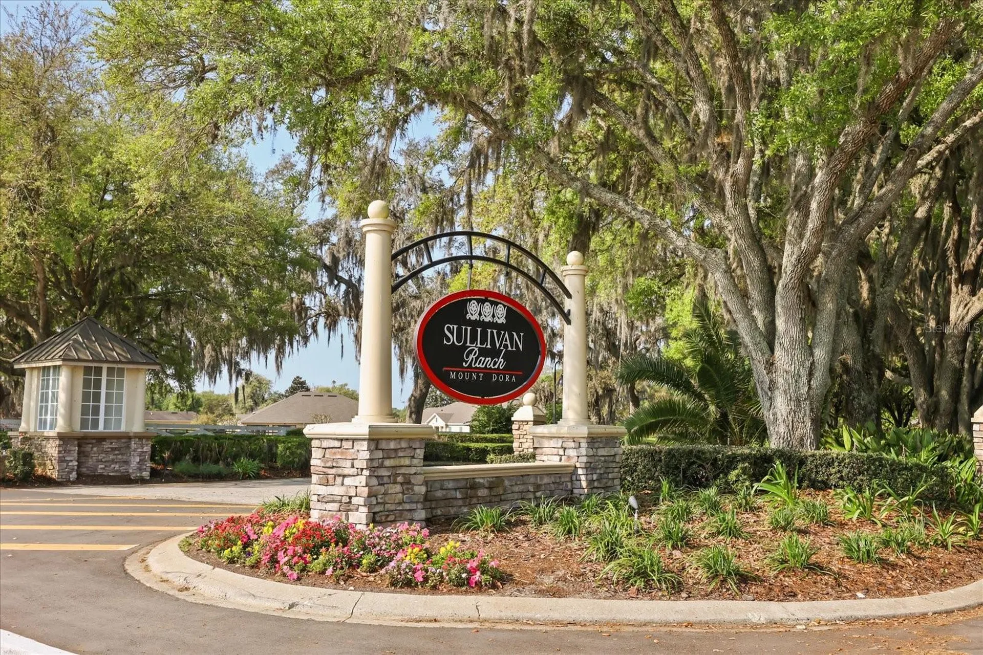 21709 Hidden Creek Lane Mount Dora FL 32757