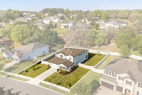 21709 Hidden Creek Lane Mount Dora FL 32757