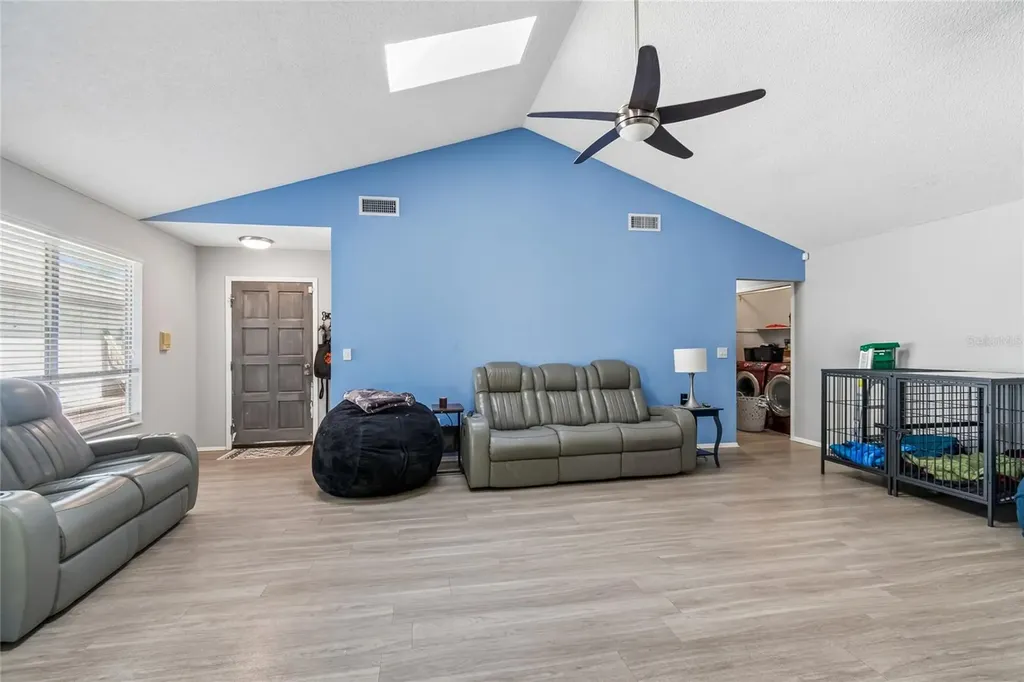 7123 Silvermill Drive Tampa FL 33635