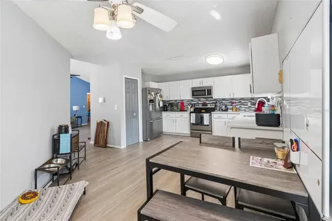 7123 Silvermill Drive Tampa FL 33635