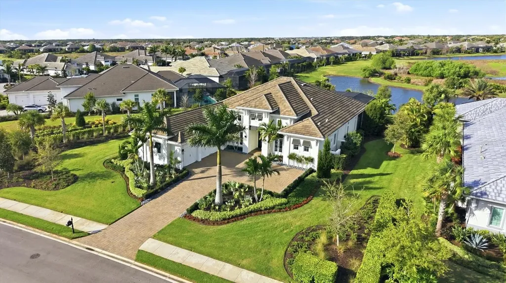 8465 Pavia Way Lakewood Ranch FL 34202