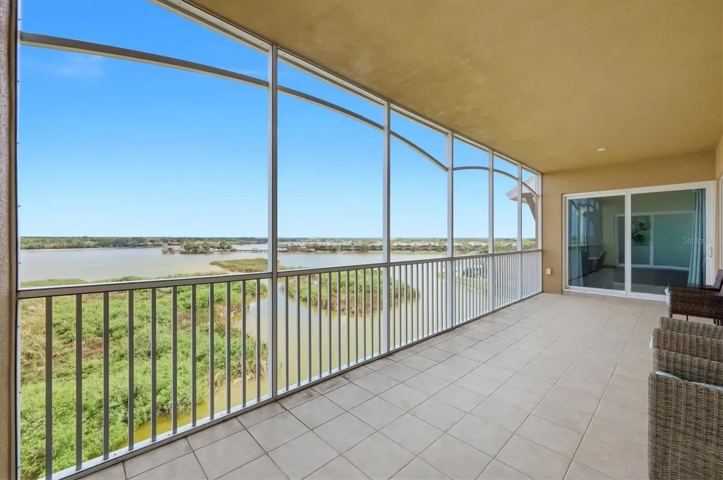 10510 Boardwalk Loop Lakewood Ranch FL 34202