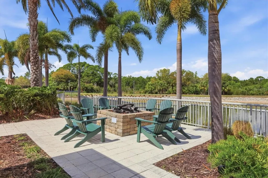 10510 Boardwalk Loop Lakewood Ranch FL 34202