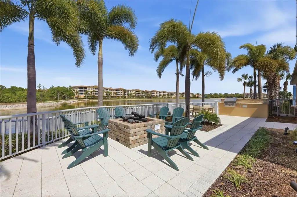 10510 Boardwalk Loop Lakewood Ranch FL 34202