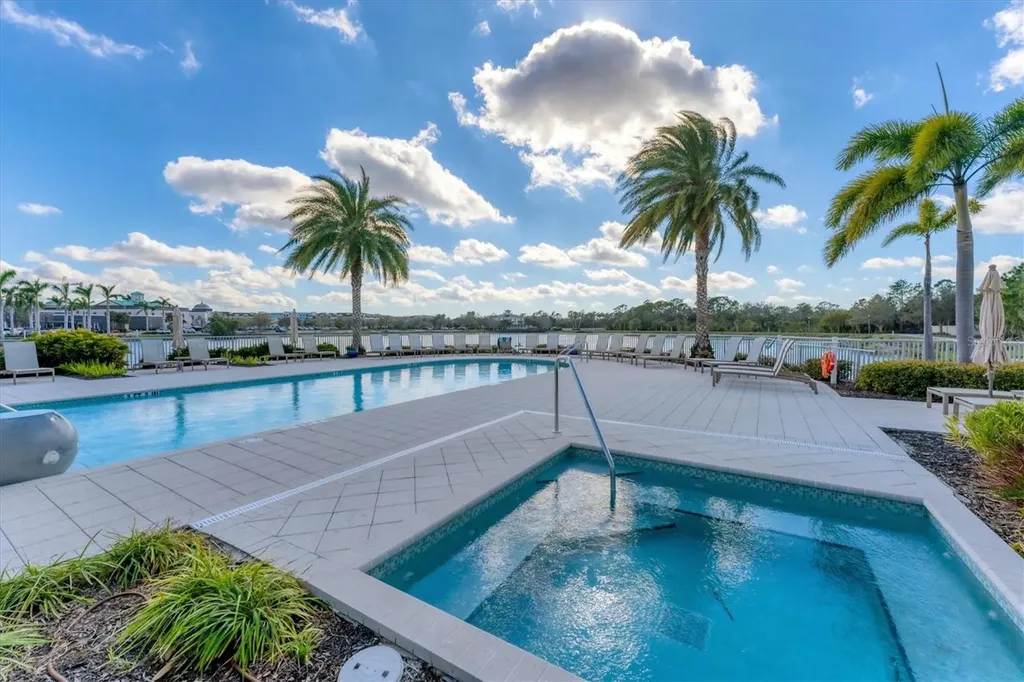 10510 Boardwalk Loop Lakewood Ranch FL 34202