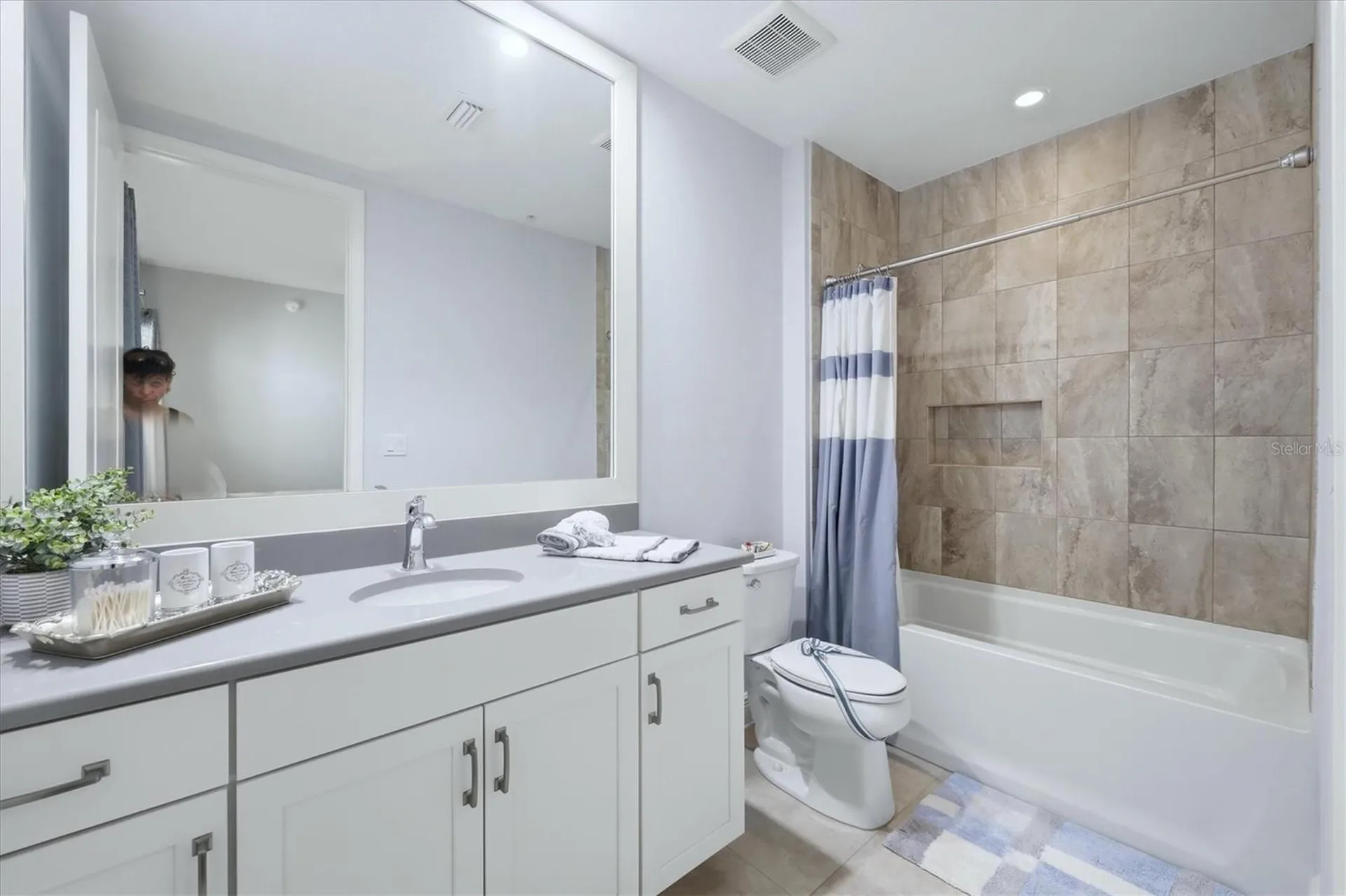10510 Boardwalk Loop Lakewood Ranch FL 34202