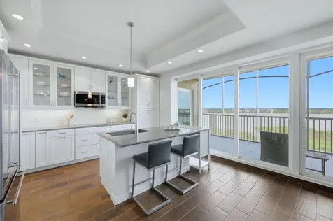 10510 Boardwalk Loop Lakewood Ranch FL 34202