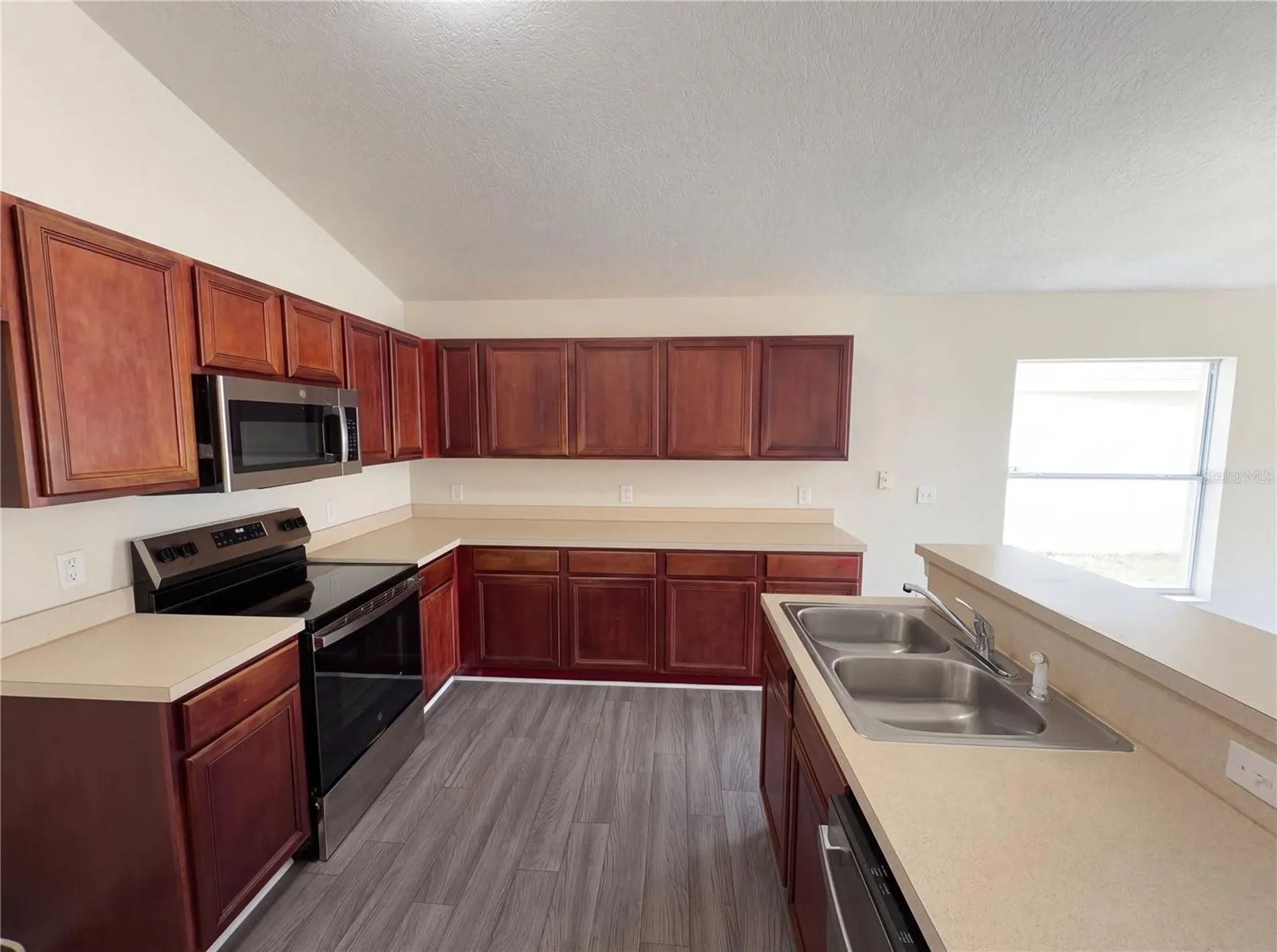 2722 Randal Way Kissimmee FL 34743