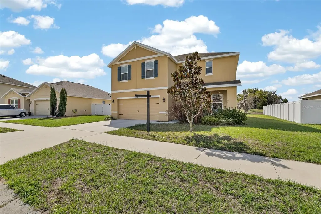 35716 Hillbrook Avenue Zephyrhills FL 33541