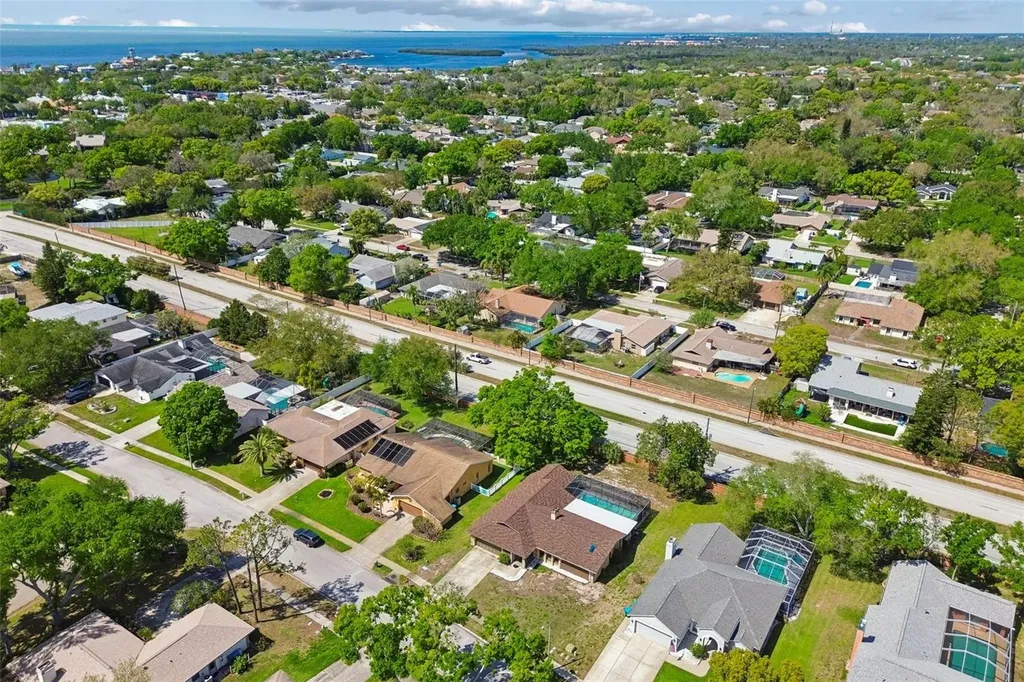 1039 Northridge Drive Palm Harbor FL 34683