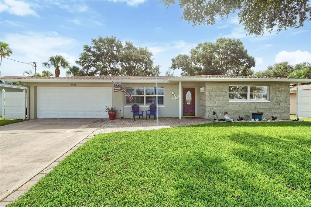 2287 Carolyn Drive Dunedin FL 34698