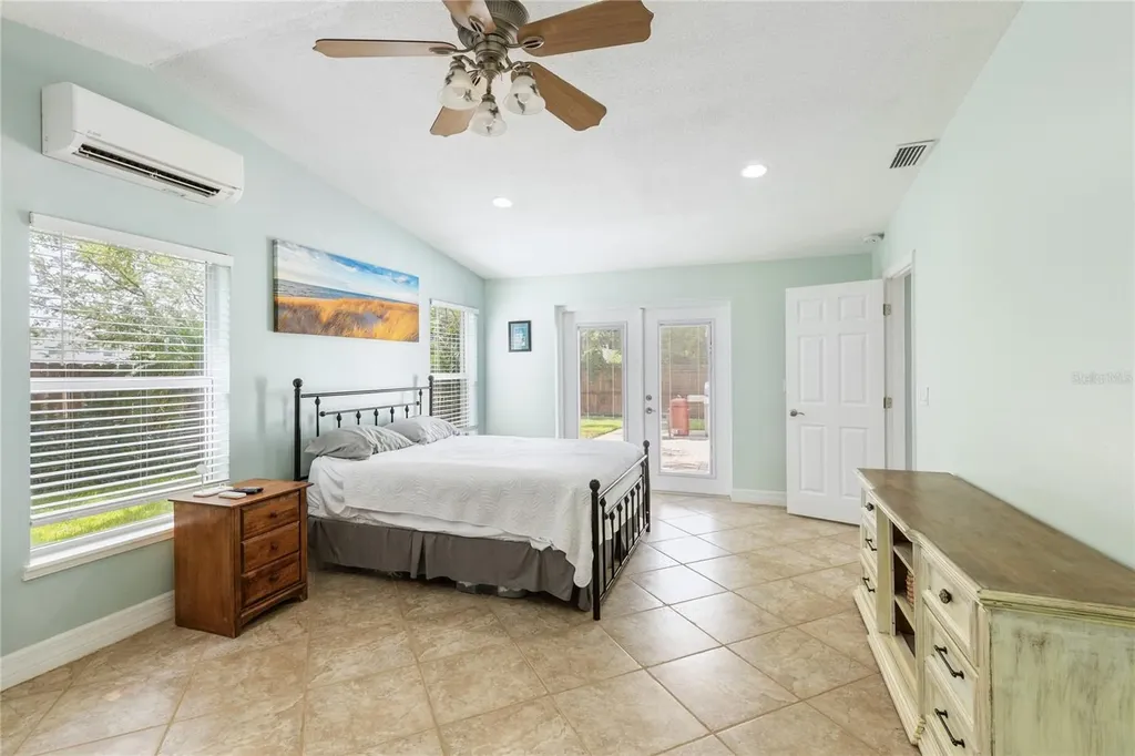 2287 Carolyn Drive Dunedin FL 34698