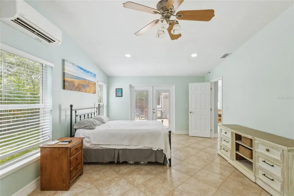 2287 Carolyn Drive Dunedin FL 34698