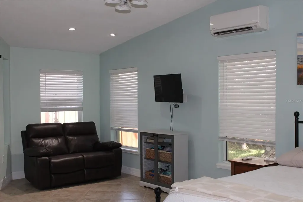2287 Carolyn Drive Dunedin FL 34698