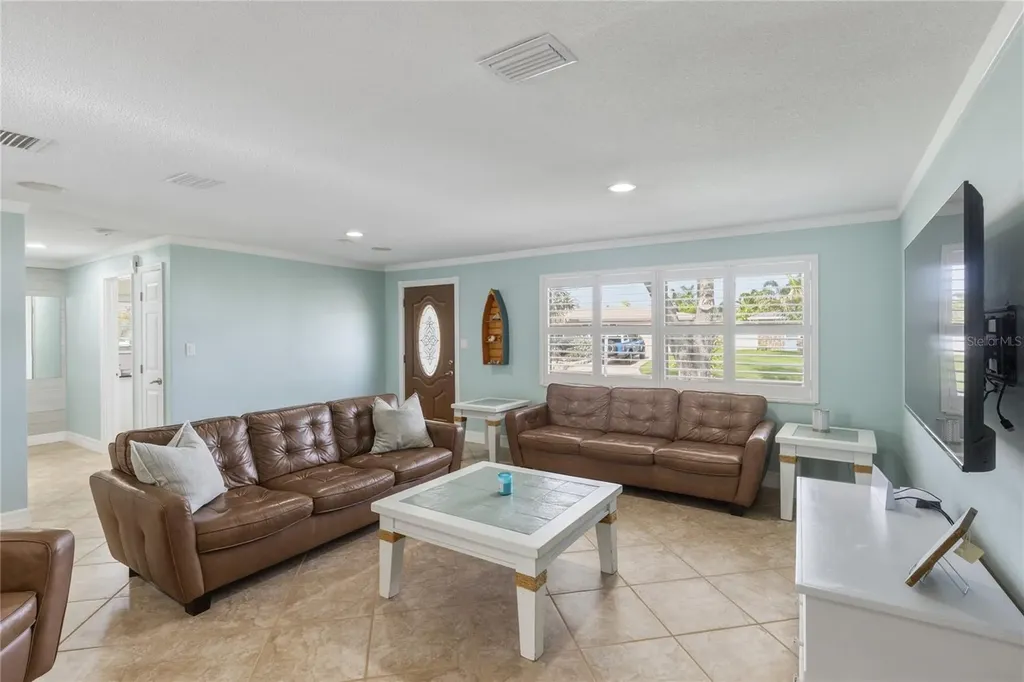 2287 Carolyn Drive Dunedin FL 34698