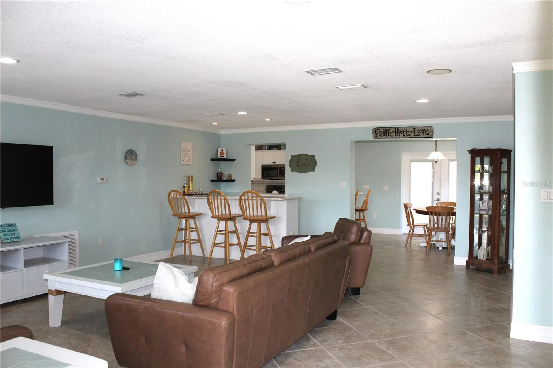 2287 Carolyn Drive Dunedin FL 34698