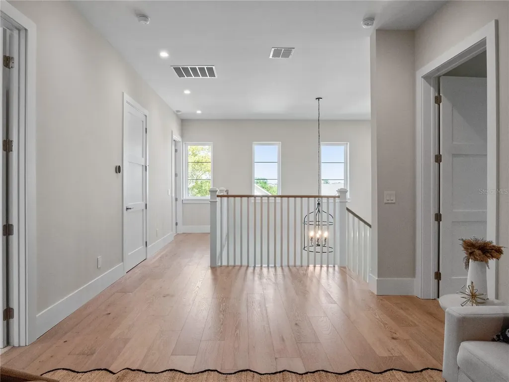 511 Briley Avenue Oakland FL 34760
