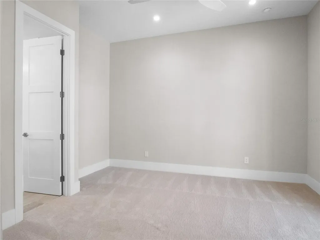 511 Briley Avenue Oakland FL 34760
