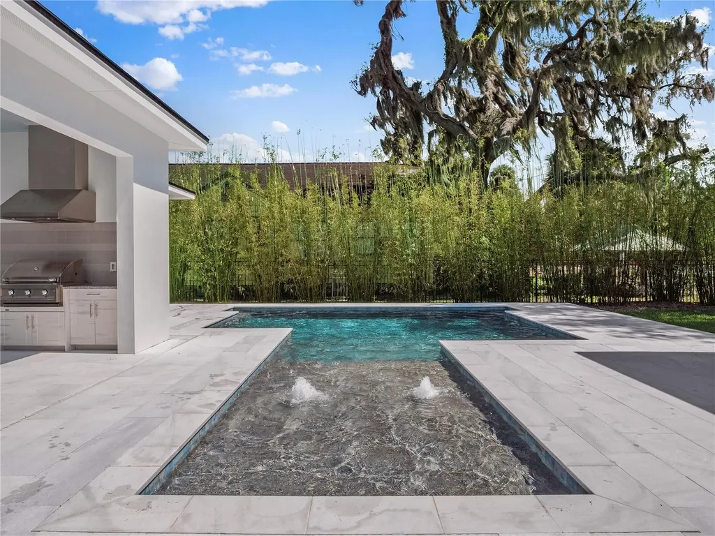 511 Briley Avenue Oakland FL 34760