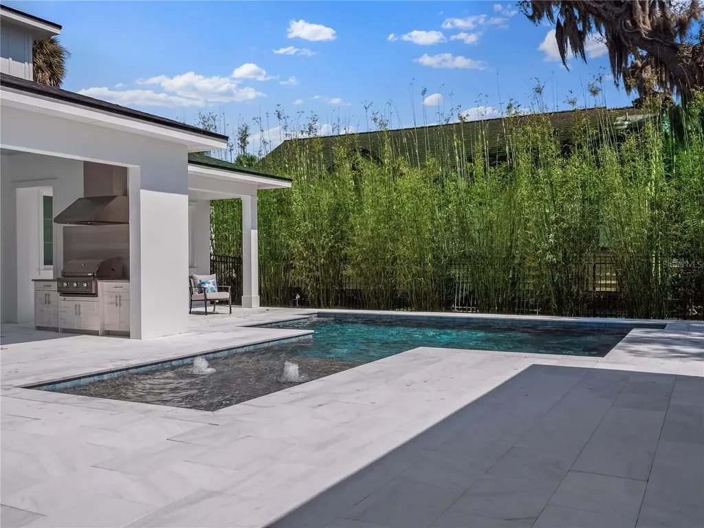 511 Briley Avenue Oakland FL 34760