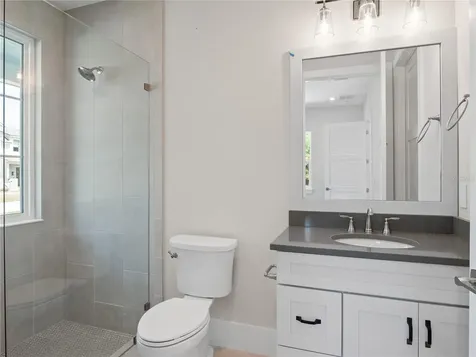 511 Briley Avenue Oakland FL 34760