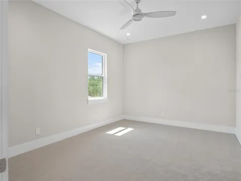 511 Briley Avenue Oakland FL 34760