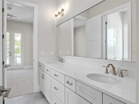 511 Briley Avenue Oakland FL 34760